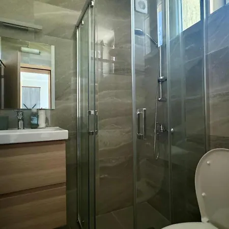 Turtle Sunny Apartament *