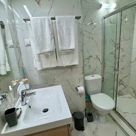 Turtle Sunny Lägenhet Slăntjev Brjag