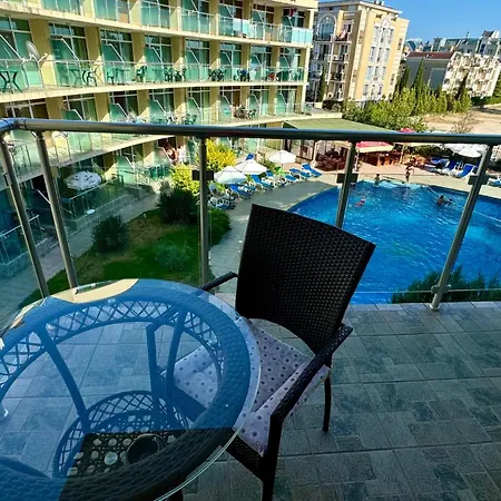 Turtle Sunny Lägenhet *